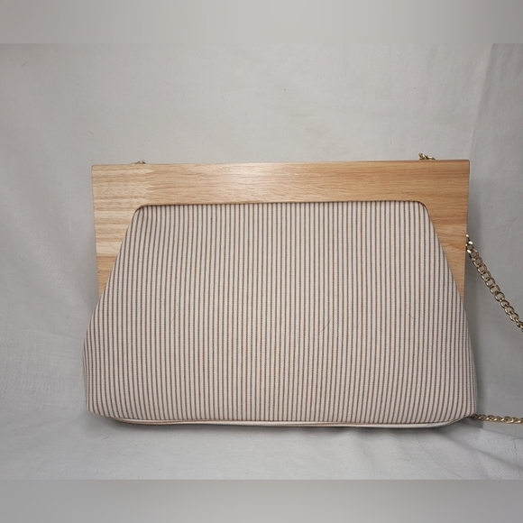 Haute Hippie Clutch/Crossbody w/ Detachable Chain, Light Wood Handle - Picture 7 of 7